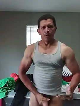 Snapshot of machoactivo1 chatting on July 2026 09:06:02 PM machoactivo1 online show from July 2026 09:06:02 PM