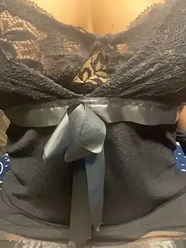 Snapshot of MAHI-MISHRA-69 chatting on February 2026 08:24:02 AM MAHI-MISHRA-69 online show from February 2026 08:24:02 AM