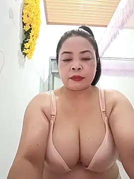 Baby-bigtits2024 online show from February 2025 02:08:01 PM