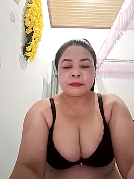 Baby-bigtits2024 online show from March 2025 12:56:02 PM