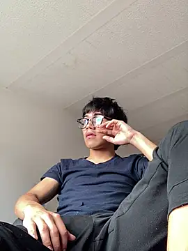 shadowsofgarden online show from March 2025 06:32:01 PM