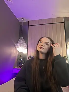 AlexaBright online show from December 2025 05:29:01 PM