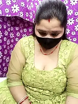 Snapshot of seetatiwari chatting on February 2025 09:54:02 AM seetatiwari online show from February 2025 09:54:02 AM