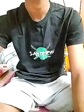 Snapshot of bong_crave chatting on March 2025 08:03:02 AM bong crave online show from March 2025 08:03:02 AM