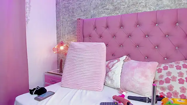 BrithanyParker  online show from January 2026 10:01:01 PM