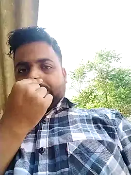 Snapshot of Vij717 chatting on March 2025 02:18:02 AM Vij717 online show from March 2025 02:18:02 AM