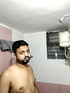 Snapshot of Vij717 chatting on March 2025 01:00:01 AM Vij717 online show from March 2025 01:00:01 AM