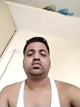 Snapshot of Vij717 chatting on September 2025 01:49:01 AM Vij717 online show from September 2025 01:49:01 AM
