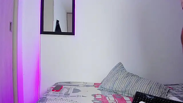 MELINAMARTINS online show from March 2026 09:29:02 PM