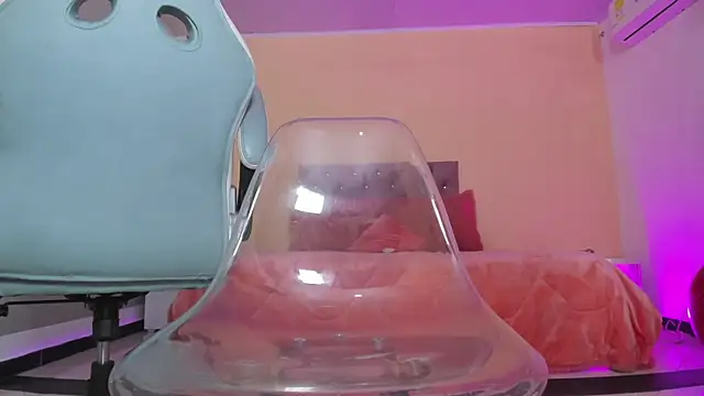 cristal crossfitx online show from April 2026 01:52:02 PM