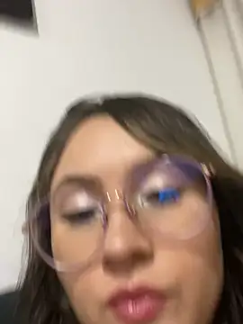 Snapshot of ValentinaOrtiz3 chatting on February 2025 01:02:02 AM ValentinaOrtiz3 online show from February 2025 01:02:02 AM