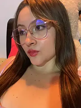 Snapshot of ValentinaOrtiz3 chatting on March 2025 01:52:02 AM ValentinaOrtiz3 online show from March 2025 01:52:02 AM