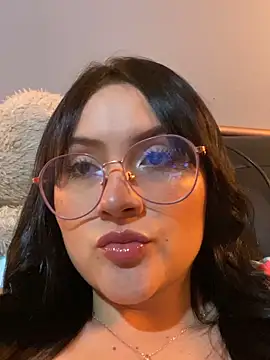 Snapshot of ValentinaOrtiz3 chatting on September 2025 02:02:02 AM ValentinaOrtiz3 online show from September 2025 02:02:02 AM