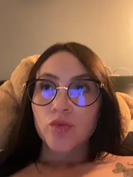 Snapshot of ValentinaOrtiz3 chatting on June 2026 02:51:02 AM ValentinaOrtiz3 online show from June 2026 02:51:02 AM
