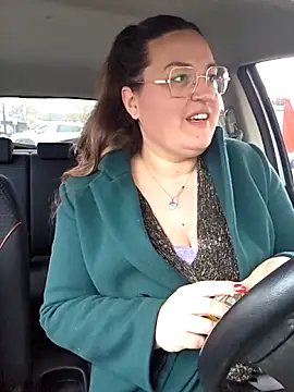 justtess online show from November 2025 09:20:02 AM