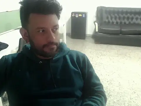 Snapshot of tonyglams chatting on September 2025 09:26:02 PM tonyglams online show from September 2025 09:26:02 PM