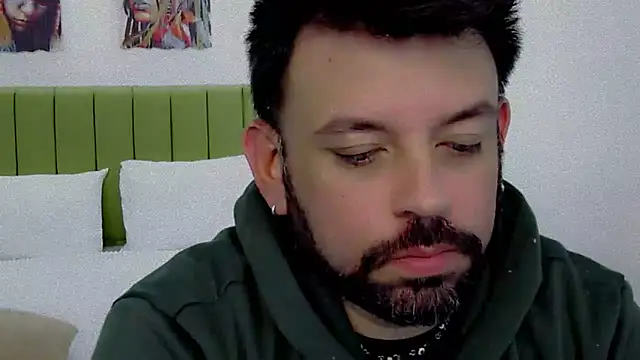 Snapshot of tonyglams chatting on September 2025 10:02:01 PM tonyglams online show from September 2025 10:02:01 PM