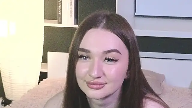 Snapshot of FeliceAldridge chatting on February 2025 12:19:01 AM FeliceAldridge online show from February 2025 12:19:01 AM