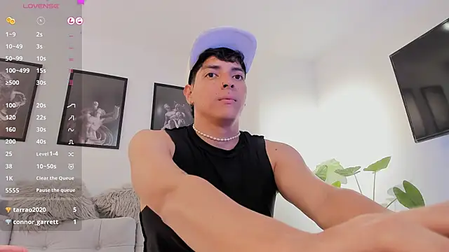  JacobMiller   online show from February 2025 08:42:01 PM