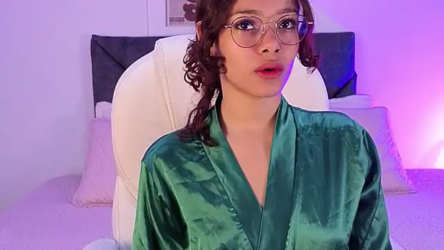 sara sharma  online show from September 2025 02:09:02 PM