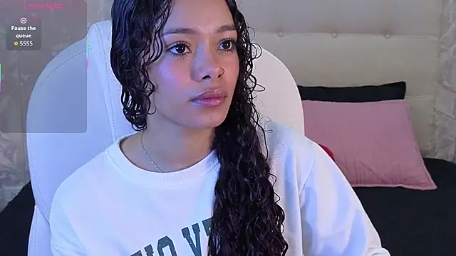 sara sharma  online show from January 2026 01:26:02 PM