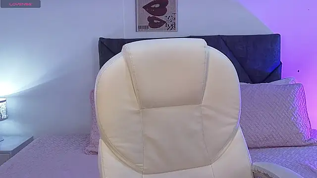 sara sharma  online show from February 2026 01:27:01 PM