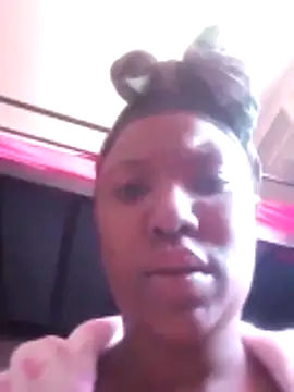 Coco Nile online show from May 2026 08:20:01 AM