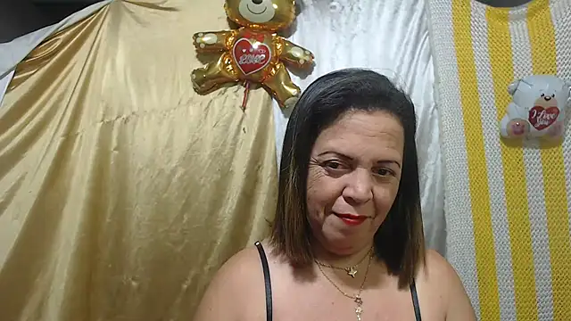 Snapshot of alina_maturehot chatting on March 2025 04:54:02 AM alina maturehot online show from March 2025 04:54:02 AM