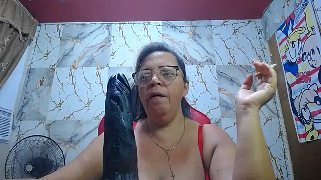 Snapshot of alina_maturehot chatting on March 2026 01:18:02 AM alina maturehot online show from March 2026 01:18:02 AM