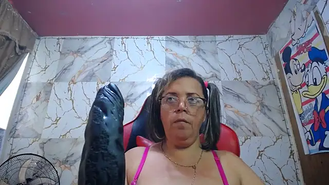 Snapshot of alina_maturehot chatting on March 2026 01:40:02 PM alina maturehot online show from March 2026 01:40:02 PM