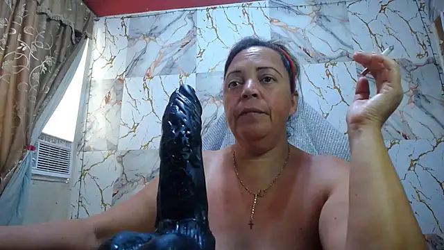 Snapshot of alina_maturehot chatting on May 2026 02:45:01 PM alina maturehot online show from May 2026 02:45:01 PM