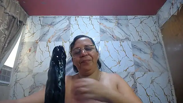 Snapshot of alina_maturehot chatting on June 2026 06:58:01 PM alina maturehot online show from June 2026 06:58:01 PM