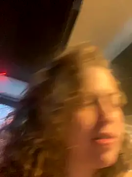 Snapshot of favoritestepsis chatting on September 2025 10:43:02 PM favoritestepsis online show from September 2025 10:43:02 PM