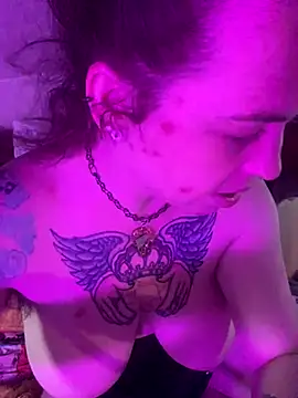 Snapshot of favoritestepsis chatting on October 2025 08:50:02 PM favoritestepsis online show from October 2025 08:50:02 PM