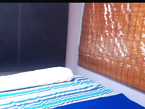 Snapshot of AfricanChinese chatting on December 2025 12:11:02 PM AfricanChinese online show from December 2025 12:11:02 PM