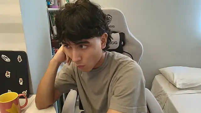 salvatore montt online show from October 2025 09:17:02 PM