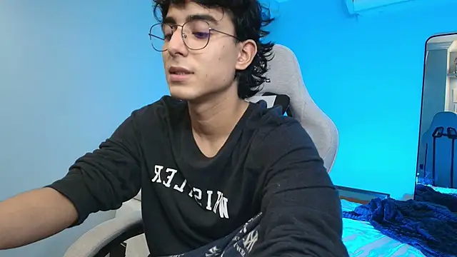 salvatore montt online show from October 2025 04:03:02 AM