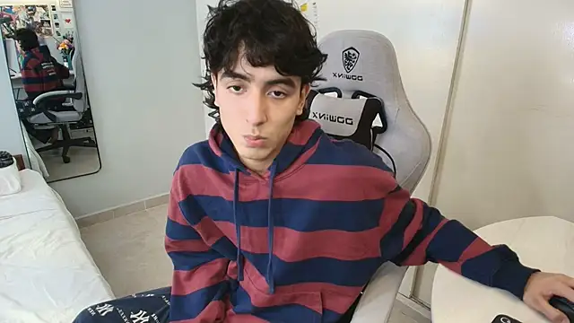 salvatore montt online show from November 2025 06:44:02 PM