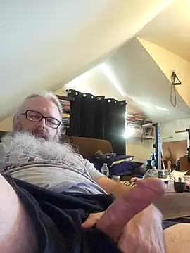 Snapshot of HardSteele97 chatting on November 2025 06:57:02 PM HardSteele97 online show from November 2025 06:57:02 PM