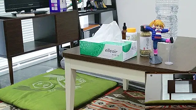 Snapshot of YARASERO-kun chatting on February 2026 03:25:02 AM YARASERO-kun online show from February 2026 03:25:02 AM