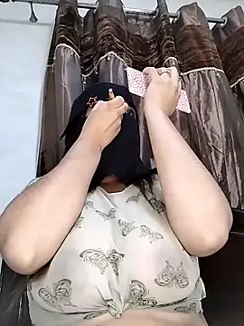 Maraamm online show from October 2025 10:36:01 PM