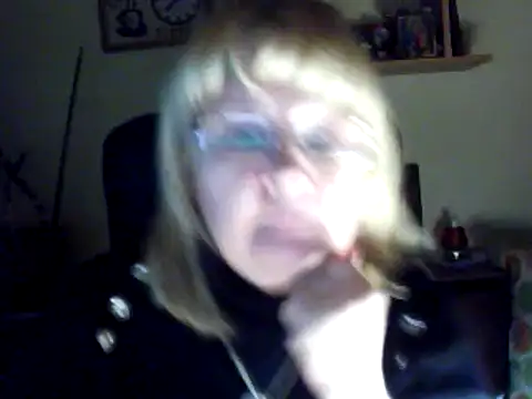 Snapshot of Violet5364 chatting on March 2025 03:59:02 PM Violet5364 online show from March 2025 03:59:02 PM