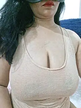 Jassi Does online show from August 2026 08:33:01 PM