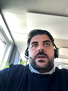 Sex-10-10 online show from October 2025 12:24:02 PM