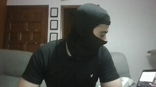 Snapshot of ESCOMOFUC chatting on February 2025 11:26:02 PM ESCOMOFUC online show from February 2025 11:26:02 PM
