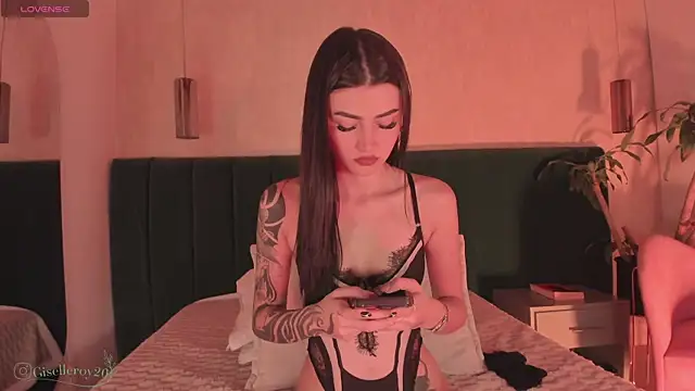 Giselle royy online show from June 2026 01:26:02 PM
