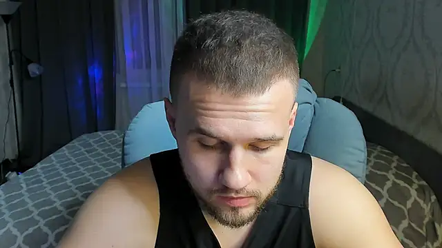 Vladik b online show from March 2025 07:26:02 PM