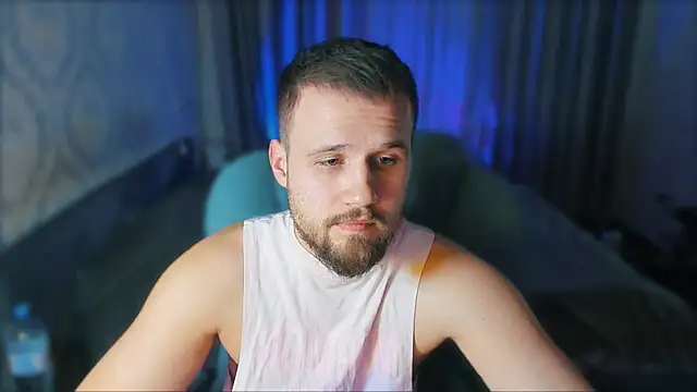 Vladik b online show from February 2026 06:00:02 PM