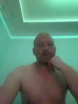 Snapshot of Krzysiekg123 chatting on October 2025 05:10:02 PM Krzysiekg123 online show from October 2025 05:10:02 PM