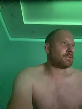 Snapshot of Krzysiekg123 chatting on October 2025 10:23:02 PM Krzysiekg123 online show from October 2025 10:23:02 PM